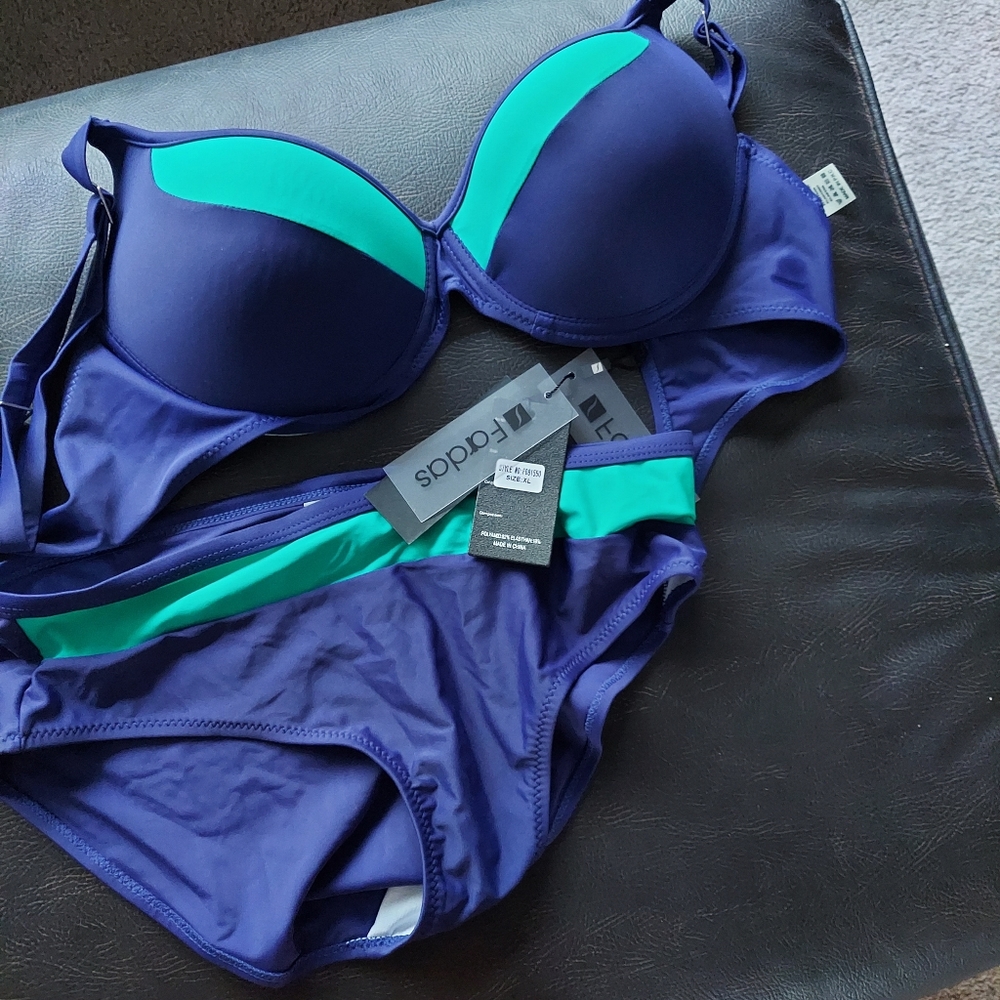 2 piece swimsuit